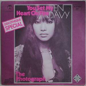 You Set My Heart On Fire / The Photograph En Davy
