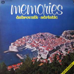 Gramofonska ploča Dubrovački Poklisari Memories LP 55-5360, stanje ploče je 10/10