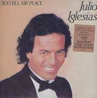 Gramofonska ploča Julio Iglesias 1100 Bel Air Place CBS 86308, stanje ploče je 10/10