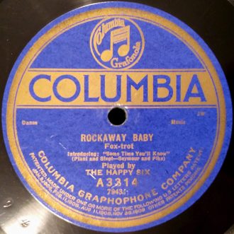 Gramofonska ploča Happy Six  Rockaway Baby / By The Pyramids